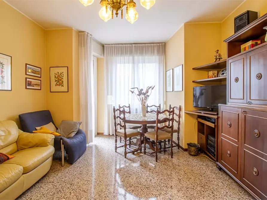 Immagine 2 di Appartamento in vendita  28 a Lecco