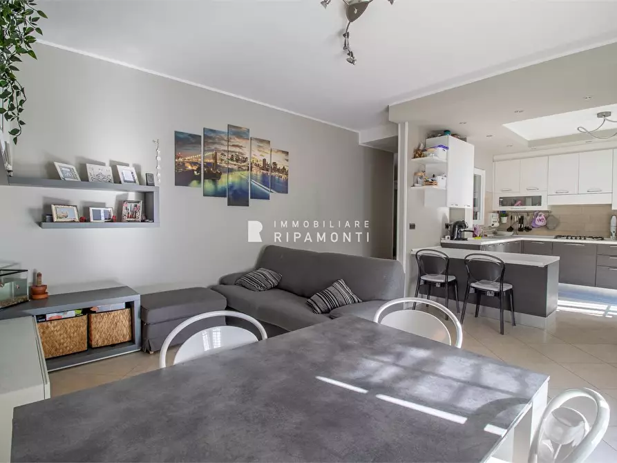 Immagine 1 di Appartamento in vendita  6 a Ello