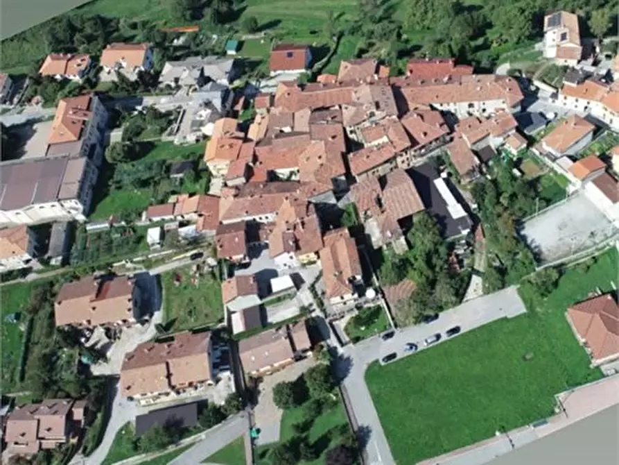 Immagine 2 di Appartamento in vendita  6 a Colle Brianza