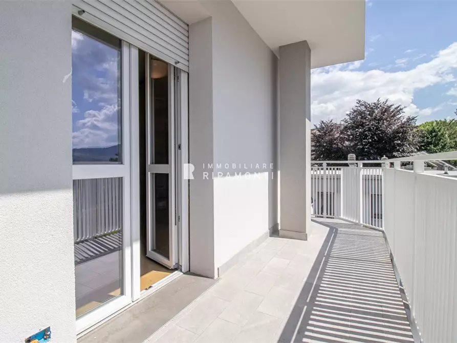 Immagine 7 di Appartamento in vendita  47 a Lecco