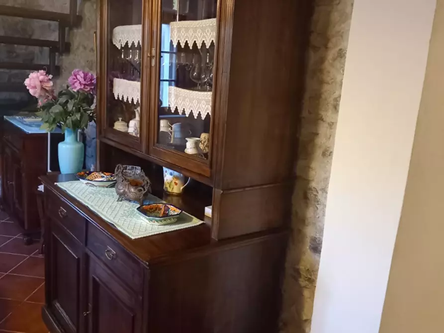 Immagine 2 di Appartamento in vendita  a Fosdinovo