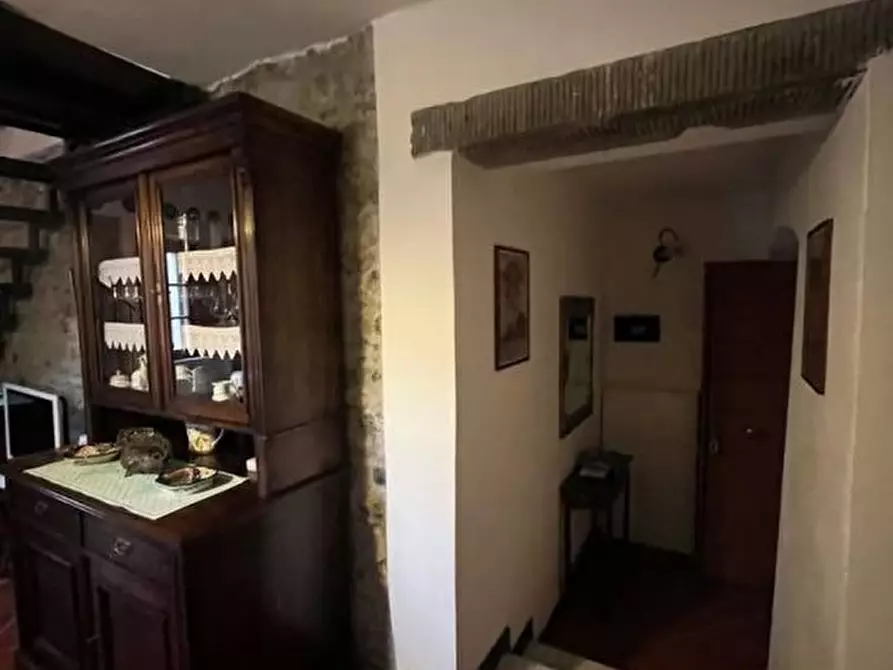 Immagine 3 di Appartamento in vendita  a Fosdinovo