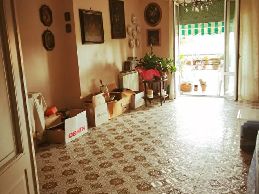 Immagine 3 di Appartamento in vendita  a Carrara