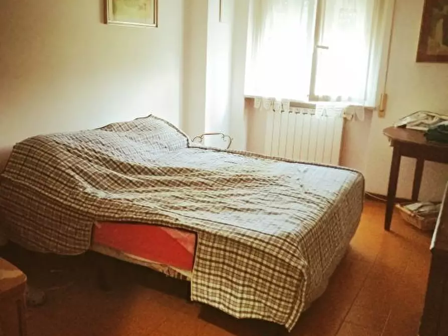 Immagine 9 di Appartamento in vendita  a Carrara