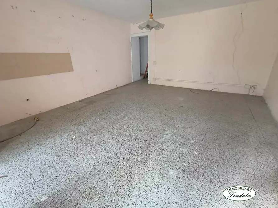 Immagine 4 di Appartamento in vendita  a Aulla