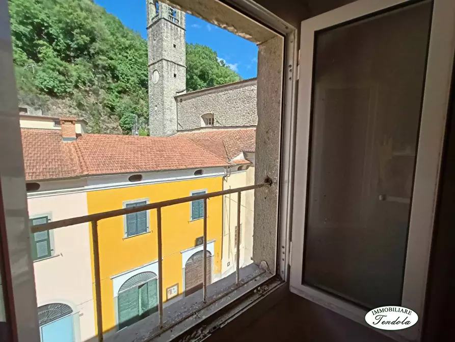 Immagine 6 di Appartamento in vendita  a Aulla