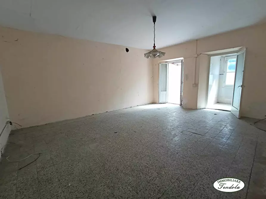 Immagine 7 di Appartamento in vendita  a Aulla