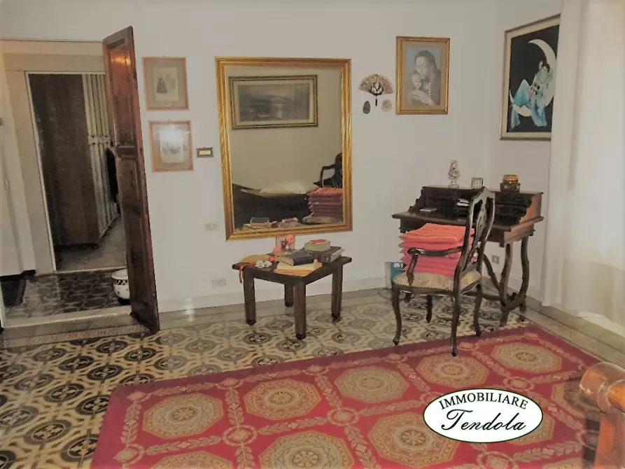 Immagine 5 di Appartamento in vendita  a Carrara