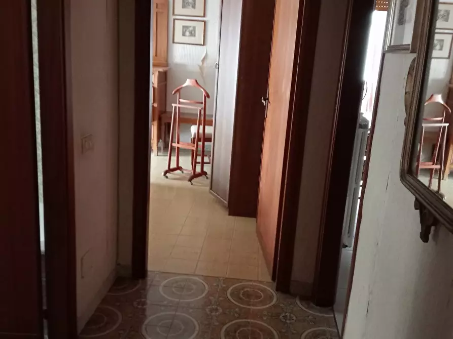 Immagine 5 di Appartamento in vendita  a Carrara