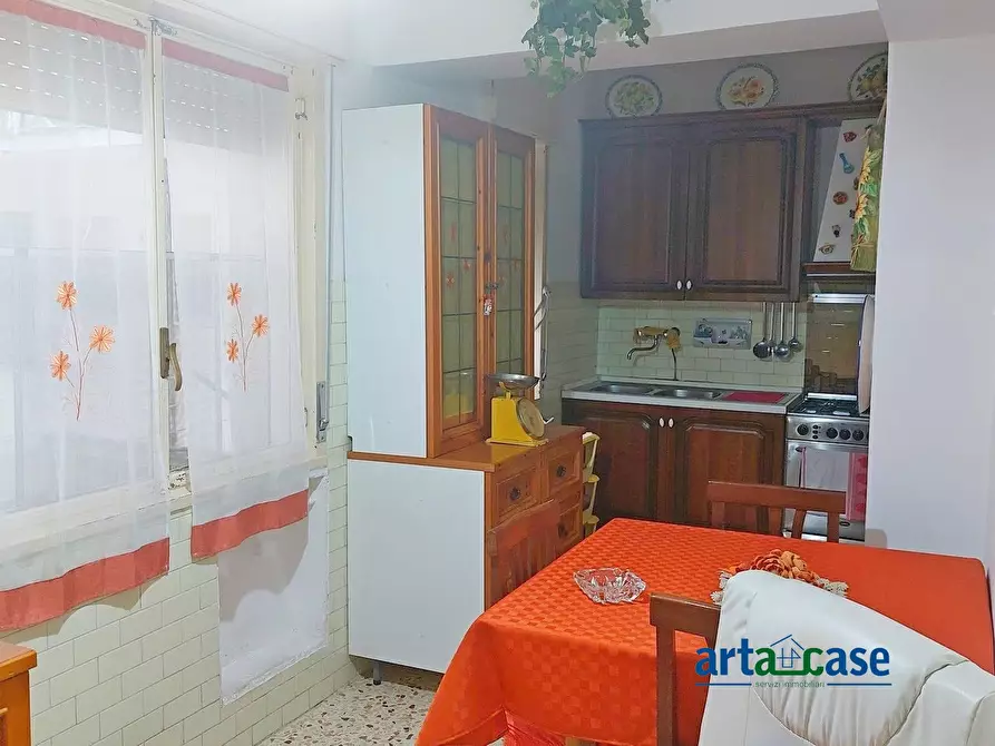 Immagine 8 di Appartamento in vendita  5 a Messina