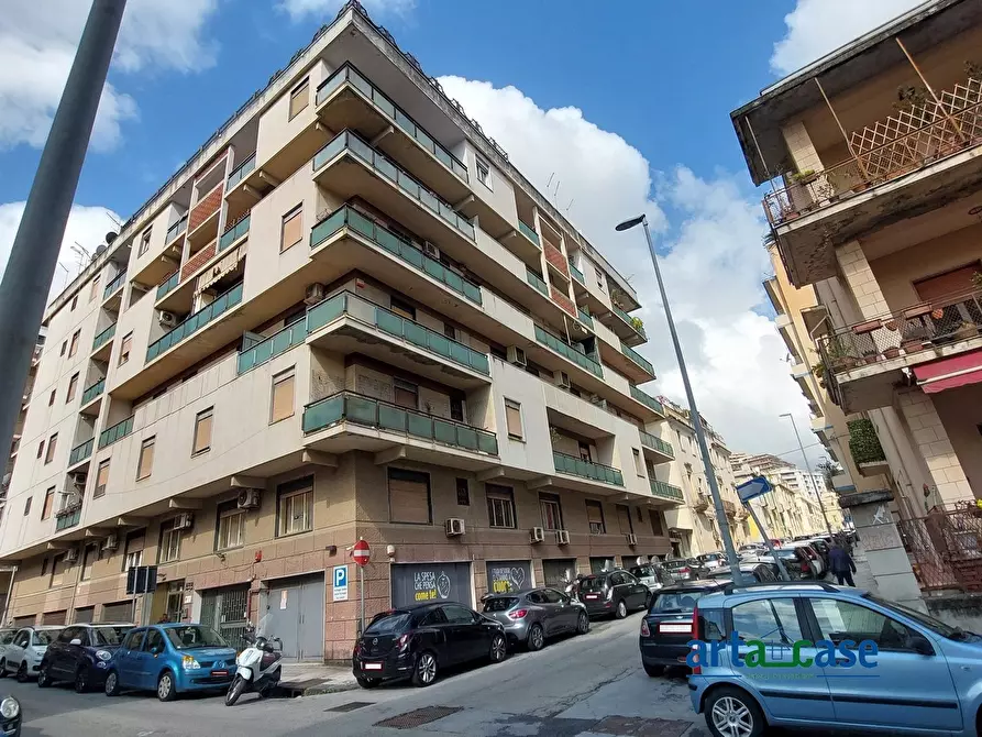 Immagine 1 di Appartamento in vendita  5 a Messina