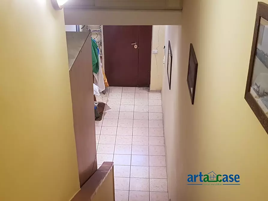 Immagine 10 di Appartamento in vendita  379 a Messina