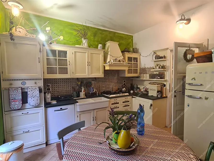 Immagine 9 di Appartamento in vendita  a Milano