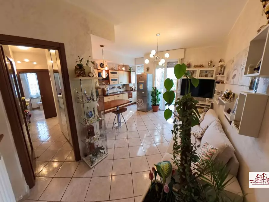 Immagine 2 di Appartamento in vendita  50/a a Arluno