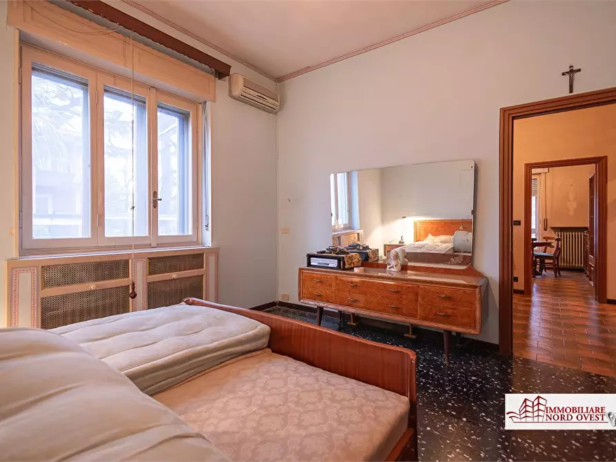 Immagine 10 di Appartamento in vendita  12 a Bareggio