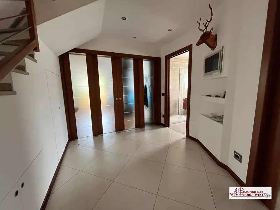 Immagine 6 di Appartamento in vendita  41 a Legnano