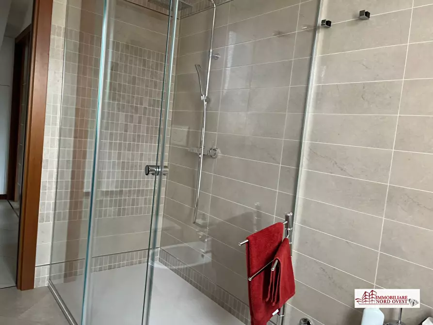 Immagine 10 di Appartamento in vendita  41 a Legnano