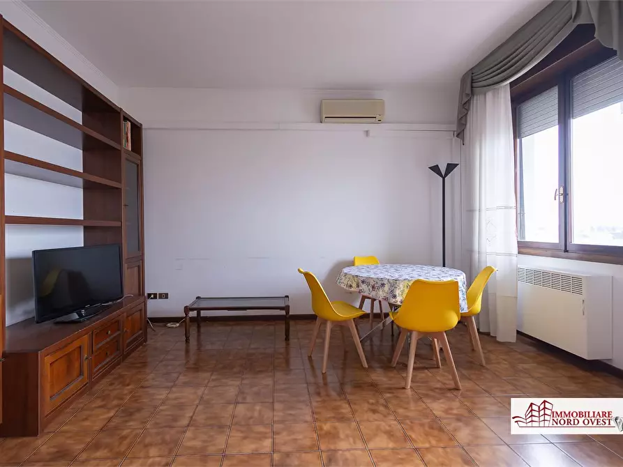 Immagine 8 di Appartamento in vendita  25 a Settimo Milanese