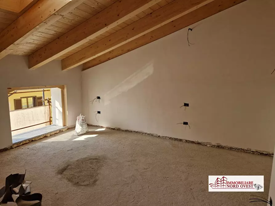 Immagine 7 di Appartamento in vendita  a Pregnana Milanese