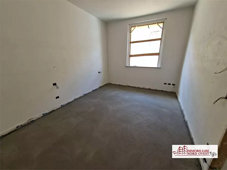 Immagine 10 di Appartamento in vendita  snc a Arluno