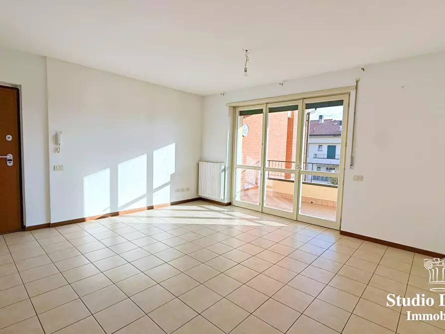 Immagine 5 di Appartamento in vendita  29 a Giussano