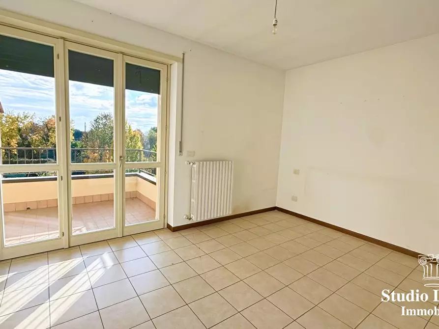 Immagine 10 di Appartamento in vendita  29 a Giussano