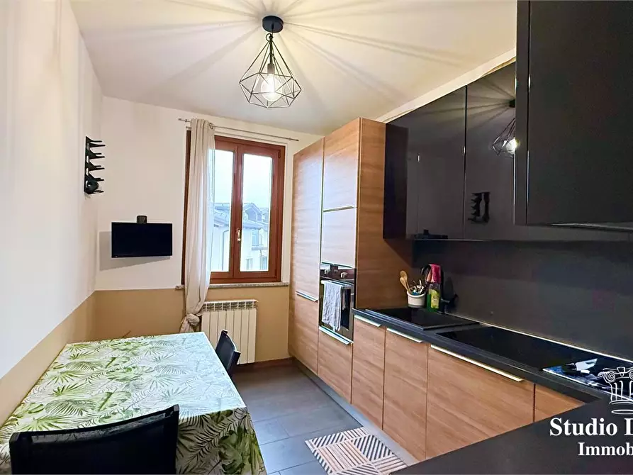 Immagine 4 di Appartamento in vendita  131 a Giussano