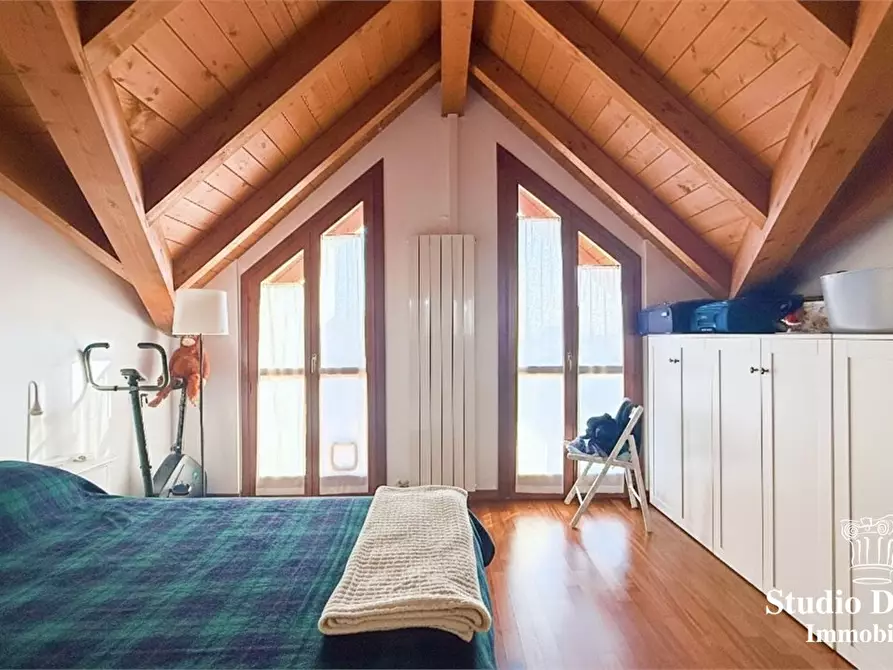 Immagine 1 di Appartamento in vendita  131 a Giussano