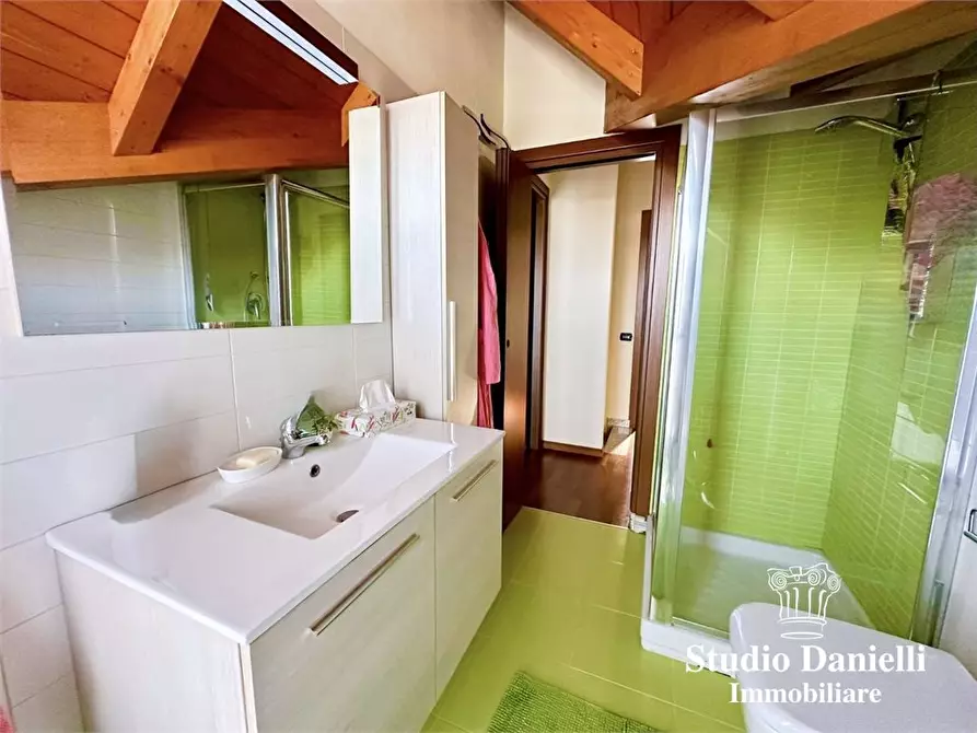 Immagine 5 di Appartamento in vendita  131 a Giussano