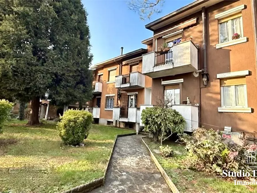 Immagine 10 di Appartamento in vendita  11 a Seregno