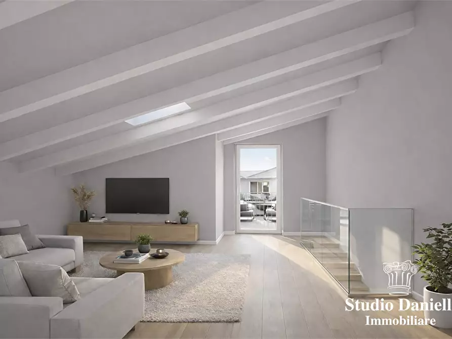 Immagine 6 di Appartamento in vendita  a Lentate Sul Seveso