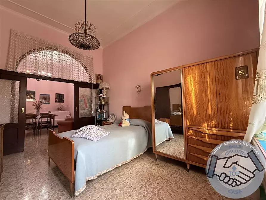 Immagine 6 di Appartamento in vendita  149 a Napoli