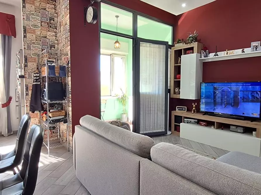 Immagine 9 di Appartamento in vendita  31 a Napoli