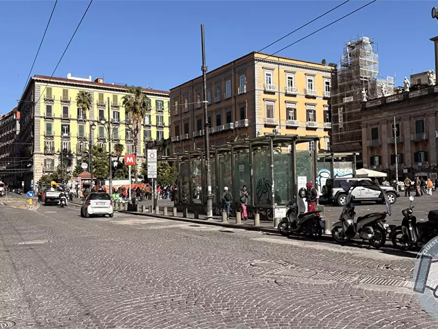 Immagine 2 di Appartamento in vendita  60 a Napoli