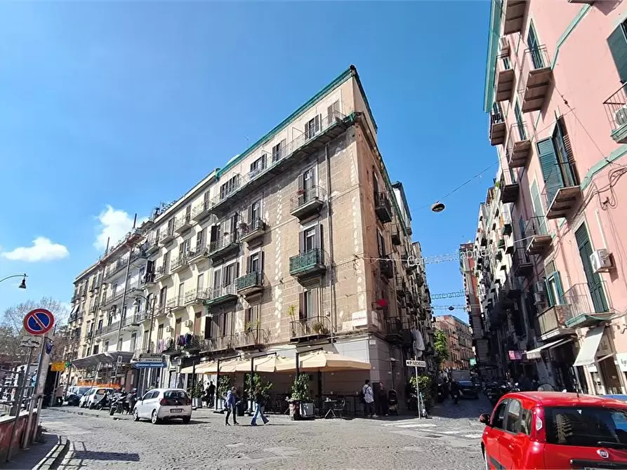 Immagine 3 di Appartamento in vendita  24 a Napoli