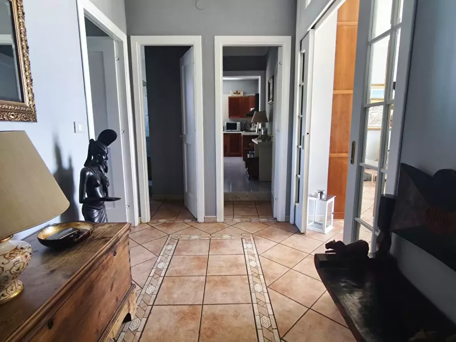 Immagine 3 di Appartamento in vendita  a Napoli