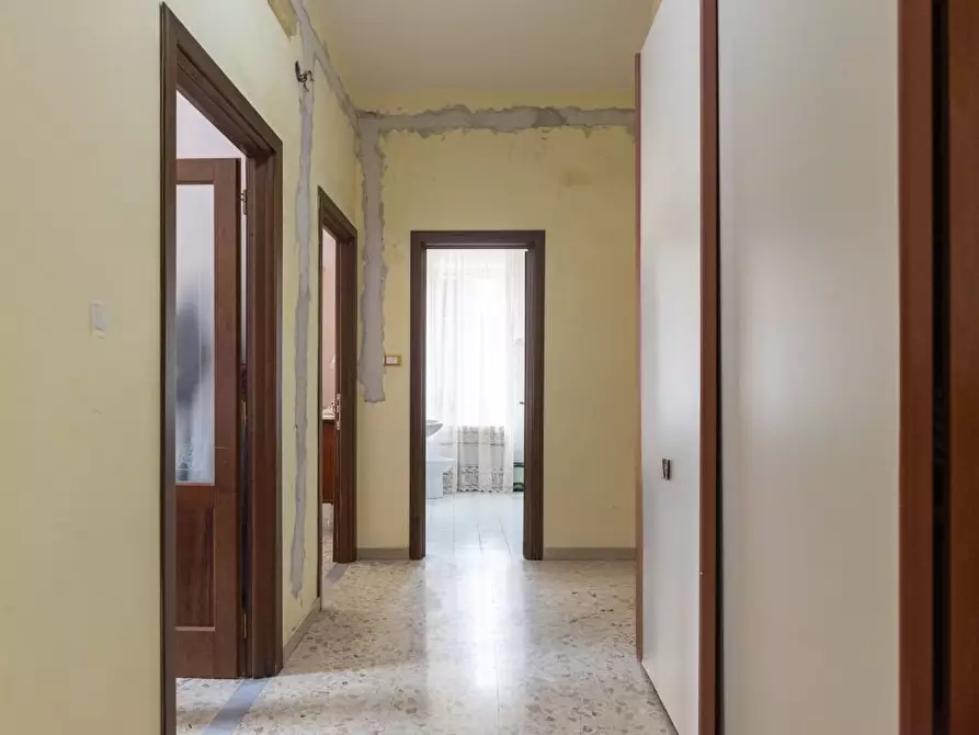 Immagine 10 di Appartamento in vendita  28 a Marano Di Napoli