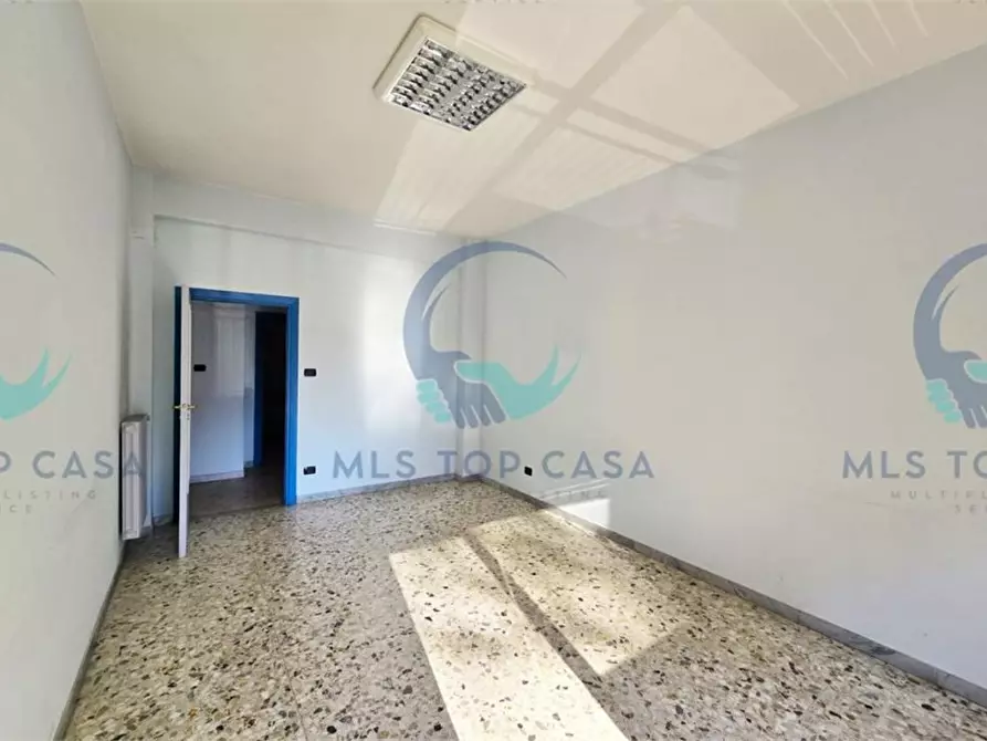 Immagine 3 di Appartamento in vendita  58 a Napoli