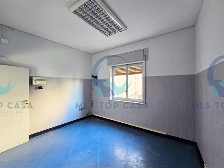 Immagine 6 di Appartamento in vendita  58 a Napoli