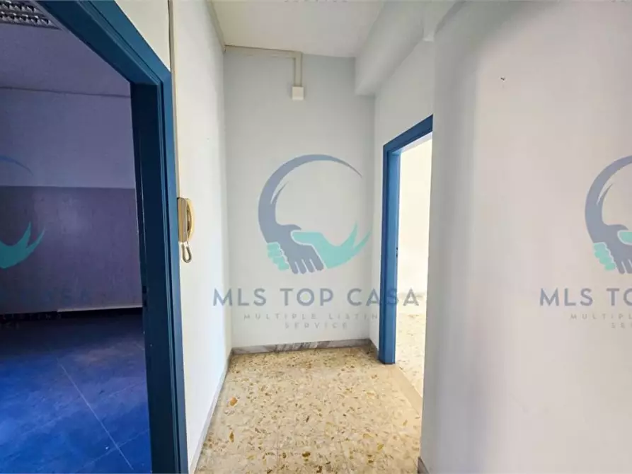 Immagine 9 di Appartamento in vendita  58 a Napoli