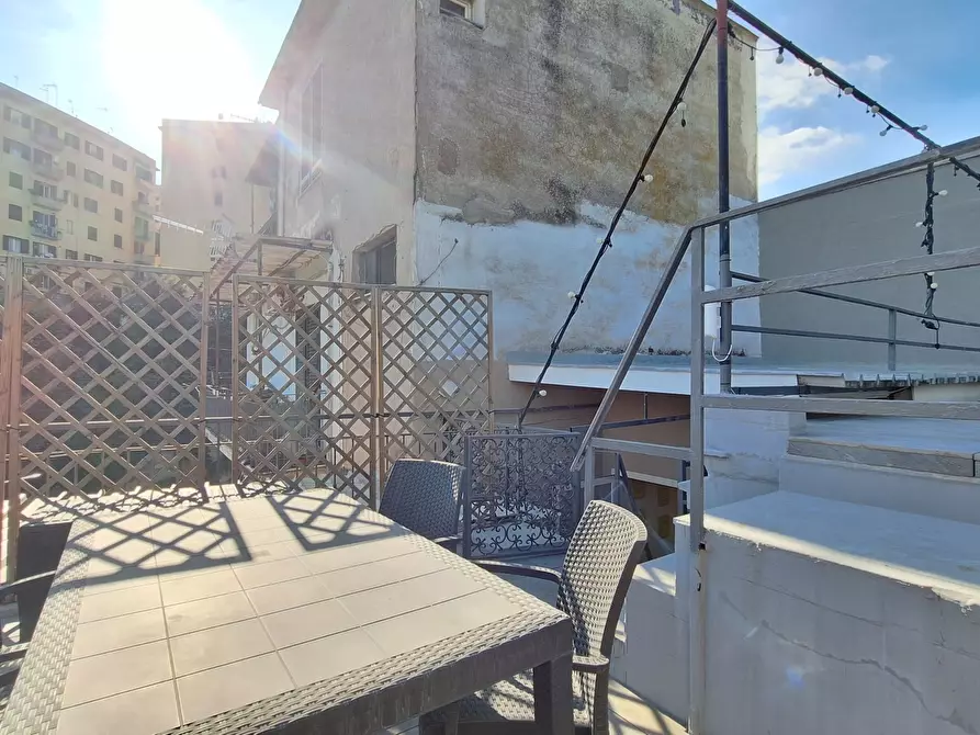 Immagine 6 di Appartamento in vendita  10 a Napoli