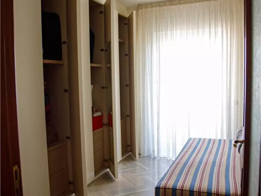 Immagine 10 di Appartamento in vendita  a Caivano