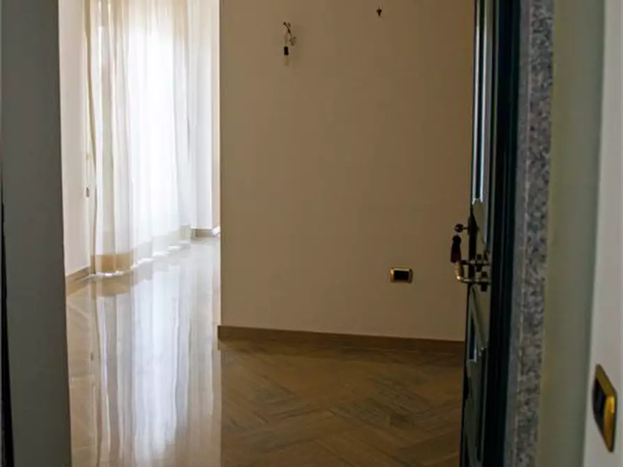 Immagine 2 di Appartamento in vendita  a Caivano