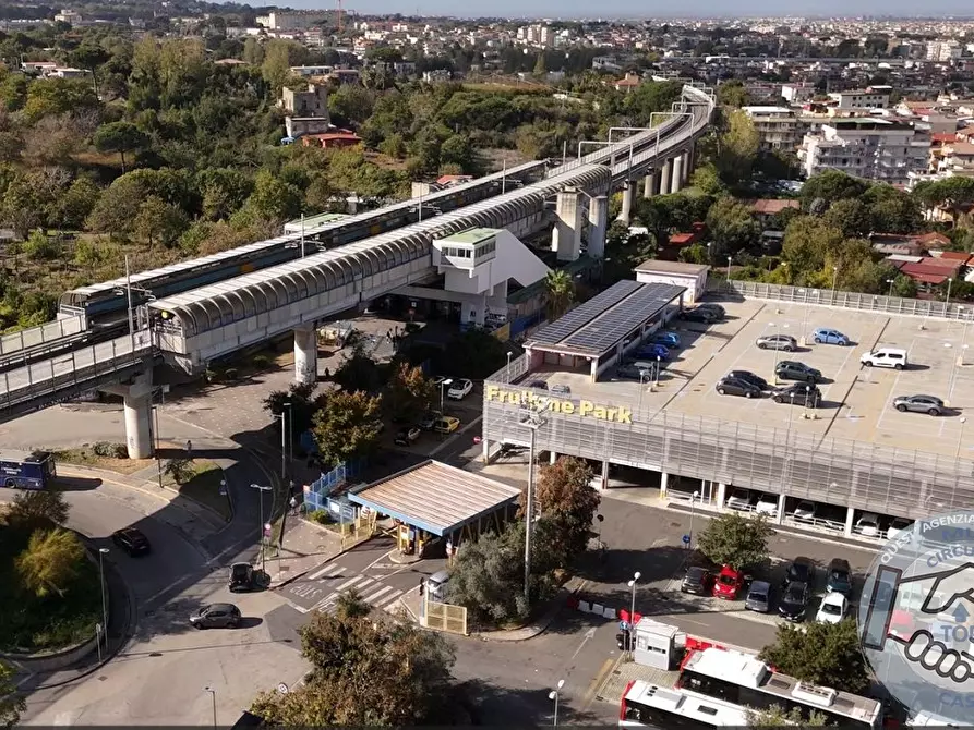 Immagine 3 di Appartamento in vendita  a Napoli