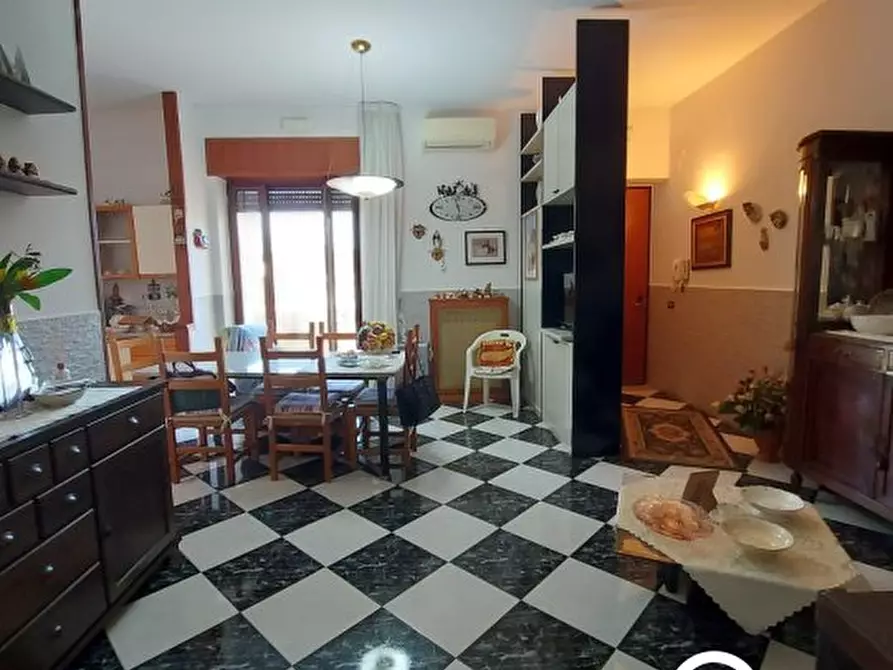 Immagine 3 di Appartamento in vendita  a Caivano