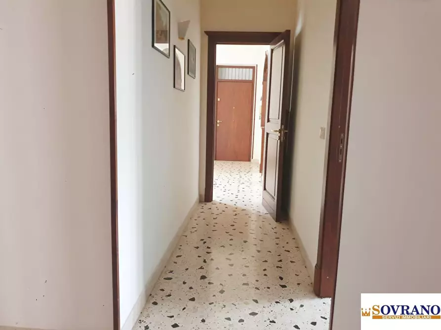 Immagine 5 di Appartamento in vendita  76 a Palermo