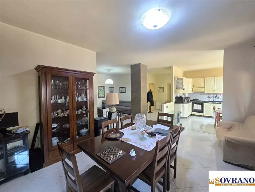 Immagine 10 di Appartamento in vendita  32 a Bagheria