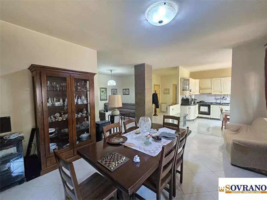 Immagine 9 di Appartamento in vendita  32 a Bagheria