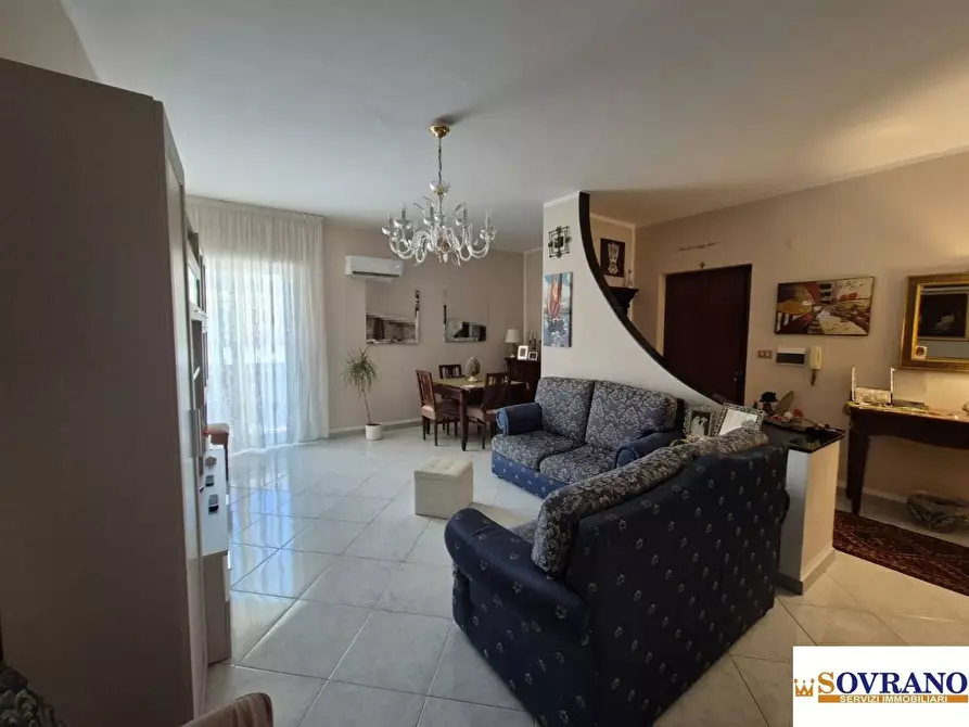 Immagine 7 di Appartamento in vendita  a Carini