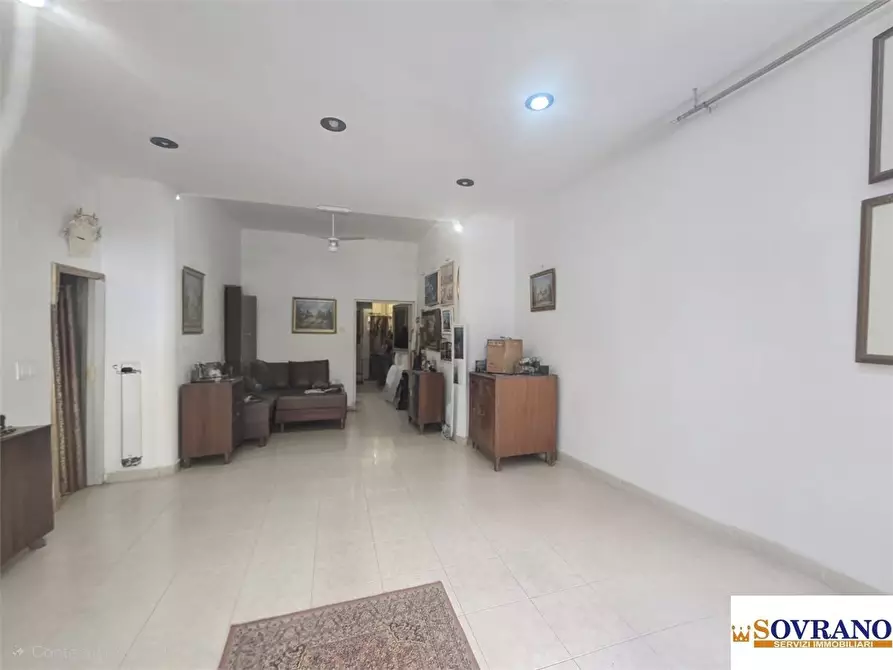 Immagine 4 di Appartamento in vendita  a Palermo